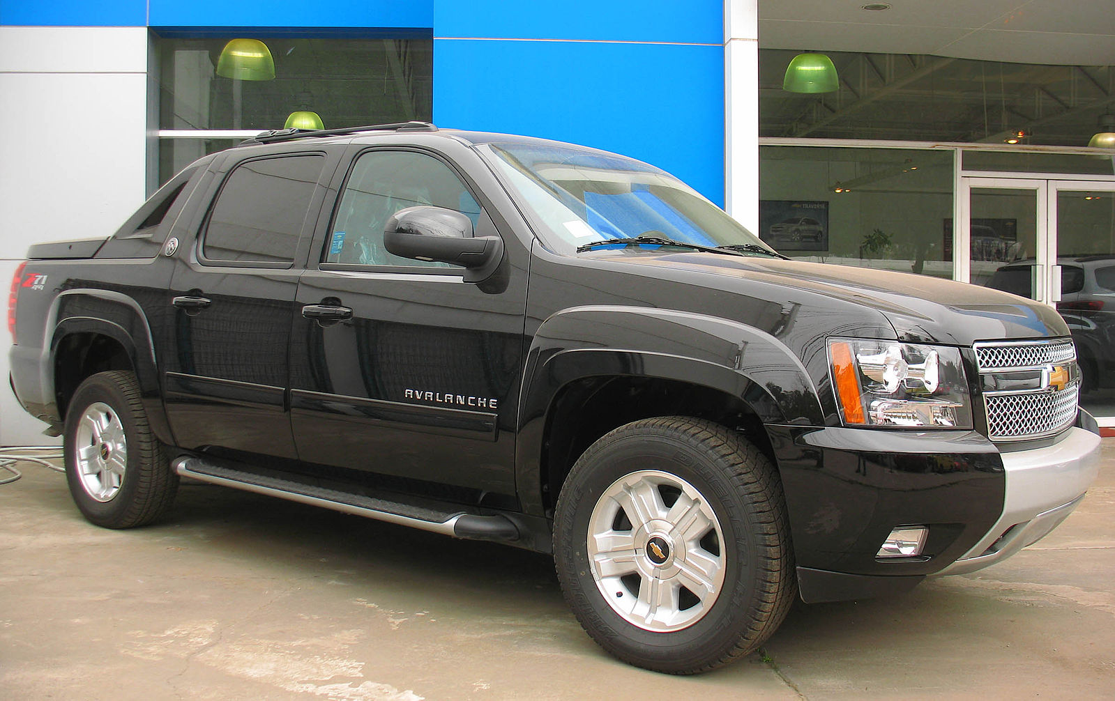 Black Chevy Avalanche