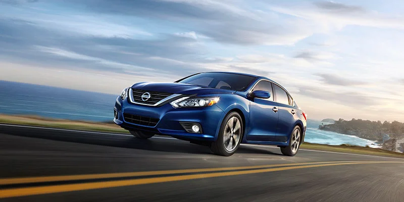 Photo of 2016 Nissan Altima Blue