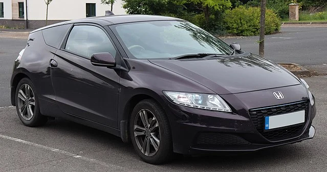 Honda CR-Z in a parking lot