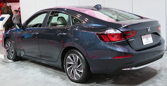 Black Honda Insight rear