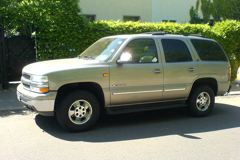 sand colored chevy tahoe