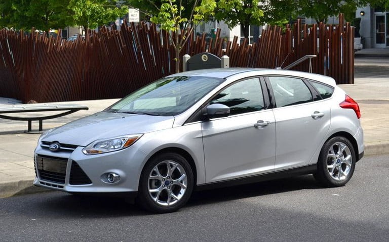 Photograph of 2012 Ford Focus sedan