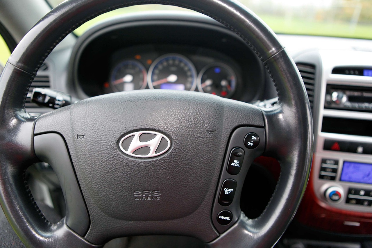 Hyundai steering wheel