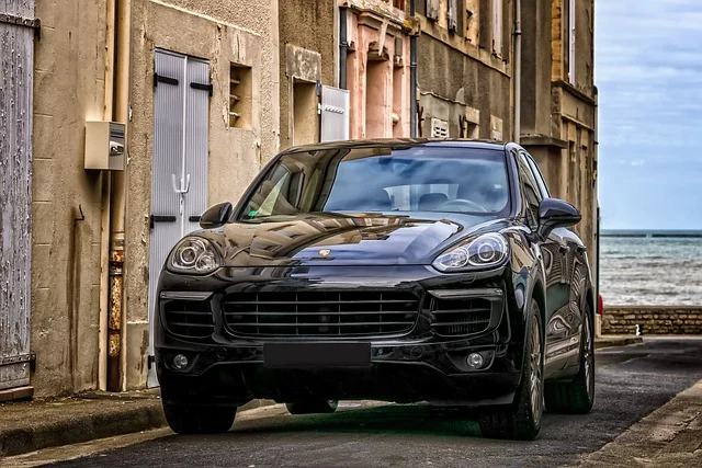 Black Porsche Cayenne